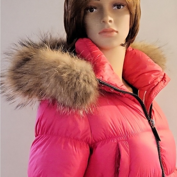 Luxurious Eleven Elfs Down Filled Pink Parka with Real Fox Fur Hood. Made in 🇨🇦🍁 - Picture 6 of 10